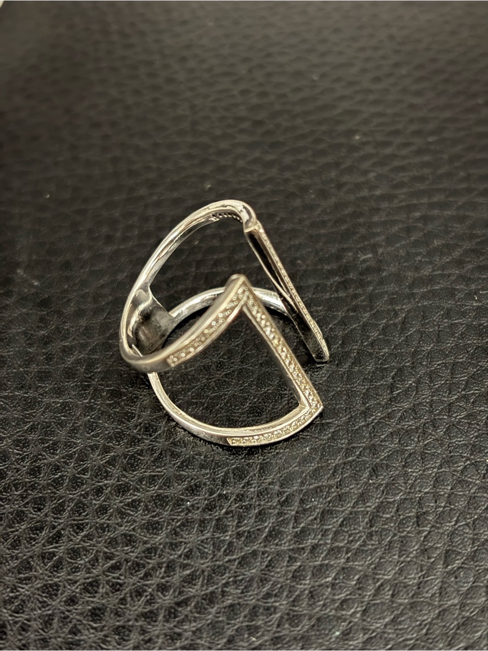 Modern Sterling Silver Chevron Ring with Pavé Accents - Silver